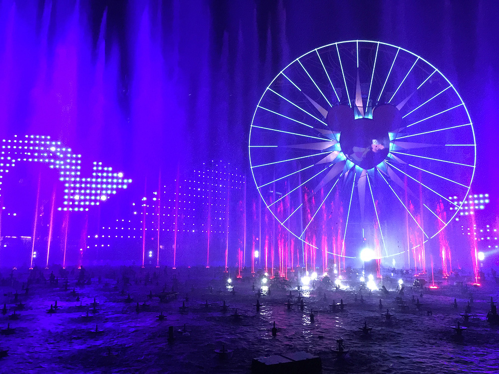 World of Color – Season of Light' Is Glowing Into Disney